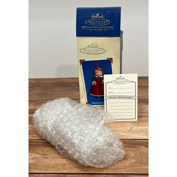 2003 HALLMARK KEEPSAKE ORNAMENT QX8219 MISTLETOE MISS BY NINA AUBE LITTLE GIRL - Picture 5 of 11